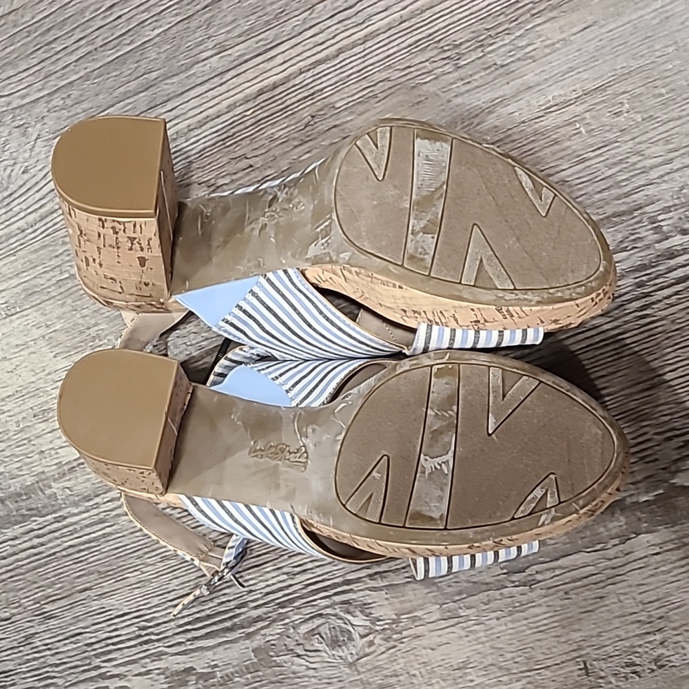 Life Stride Striped Sandals with Cork Heel Size 9 WIDE - Picture 6 of 6